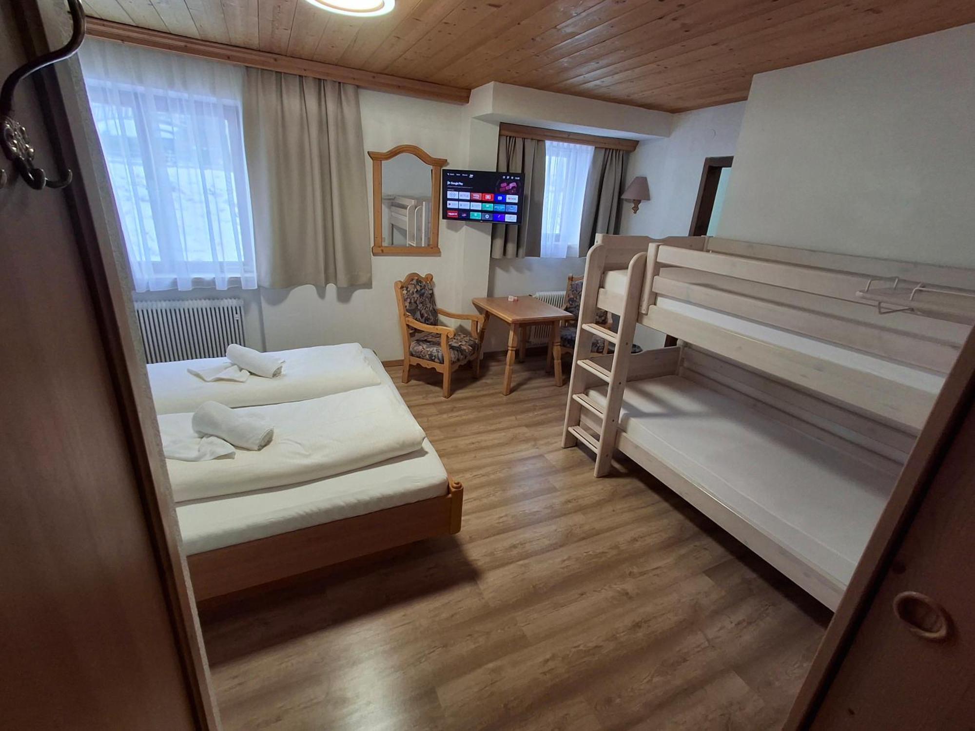 Pension Razil Ладис Екстериор снимка